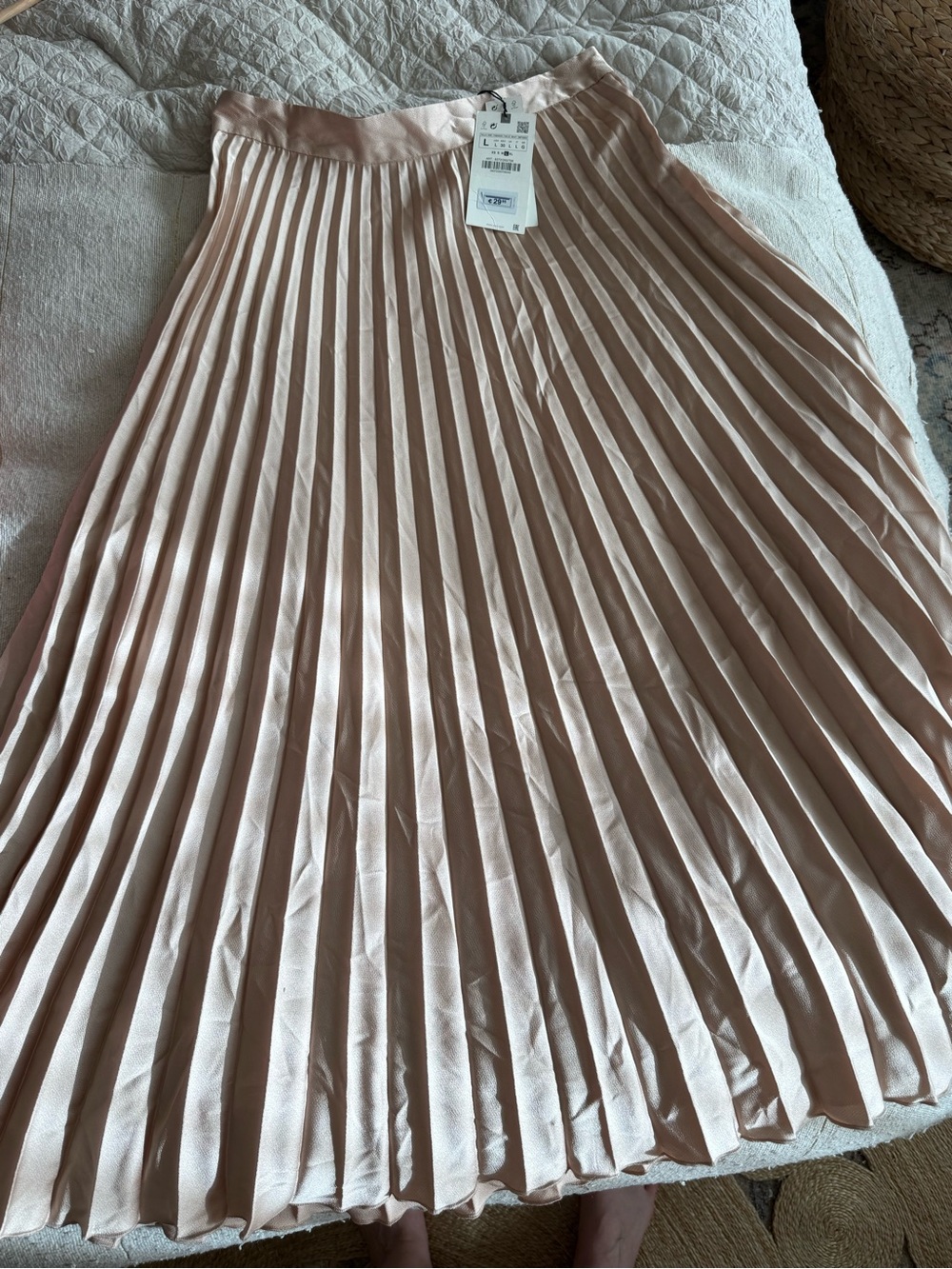 Zara Pleated Midi Skirt in champagne